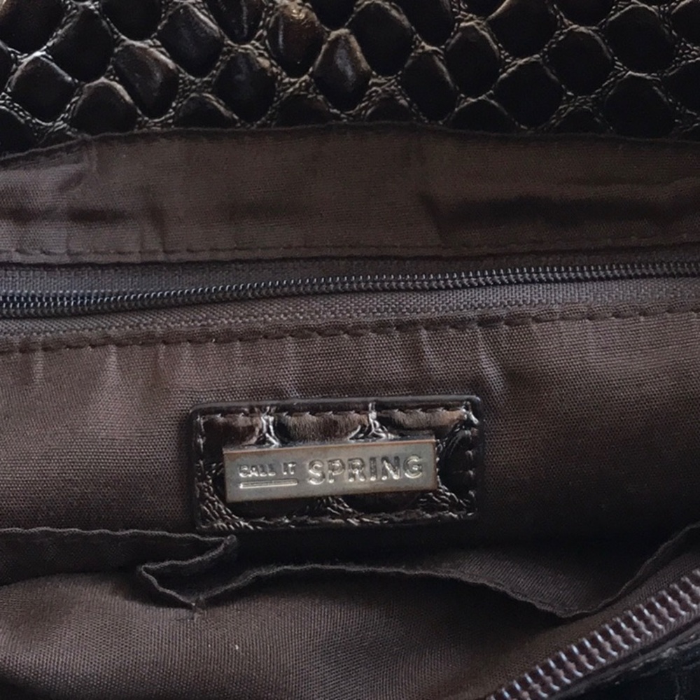 Call it Spring Handbag - Picture 7 of 8